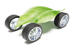 舊車(chē)輛往哪兒去？一是進(jìn)入二手車(chē)市場(chǎng)，二是逐步走向報(bào)廢回收